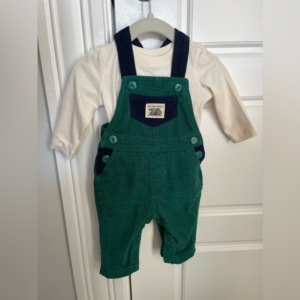 Like New Old Navy Infant Corduroy overalls with white long sleeve undershirt.